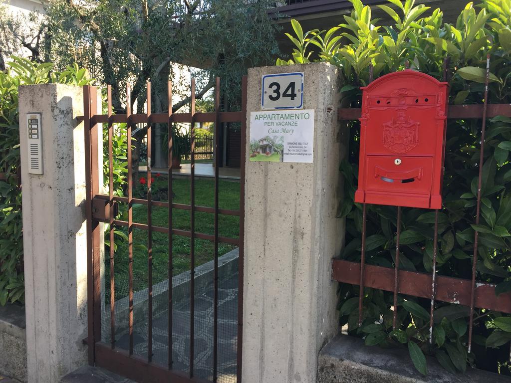 Casa Mary Due - Trilocale Con Giardino Privato A Due Passi Dal Lago Sirmione Kültér fotó